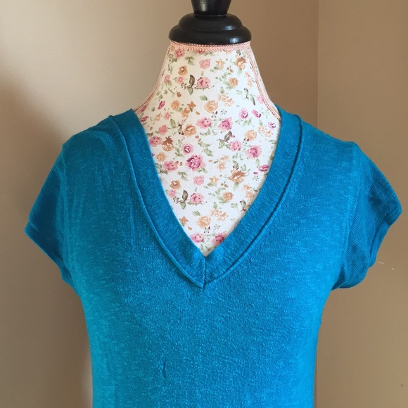 Turquoise - Aqua - Blue - GAP top - L - Picture 2 of 2